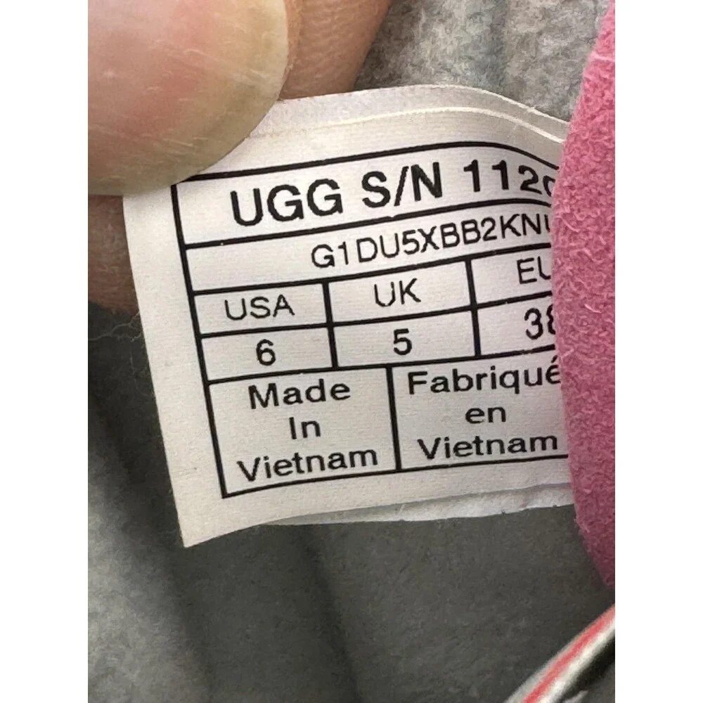 UGG Boots Youth Size 6 Pink Puffer Rainbow Trim 3M Thinsulate 200g Snow